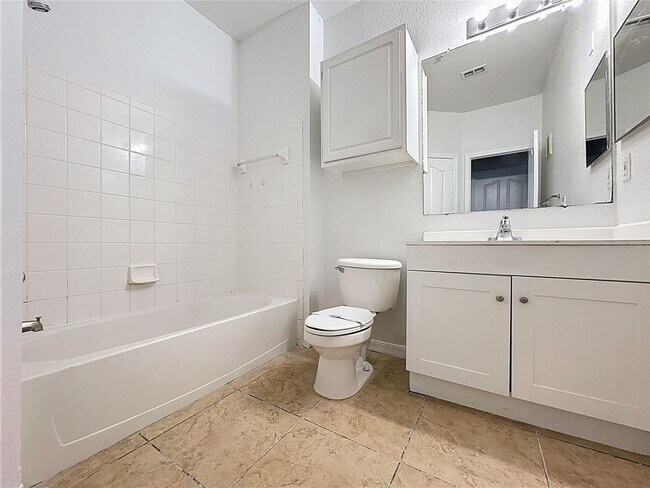 Building Photo - Condo in Legacy Dunes, Kissimmee