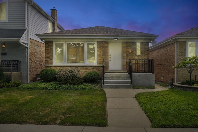 Primary Photo - 7441 N Oriole Ave