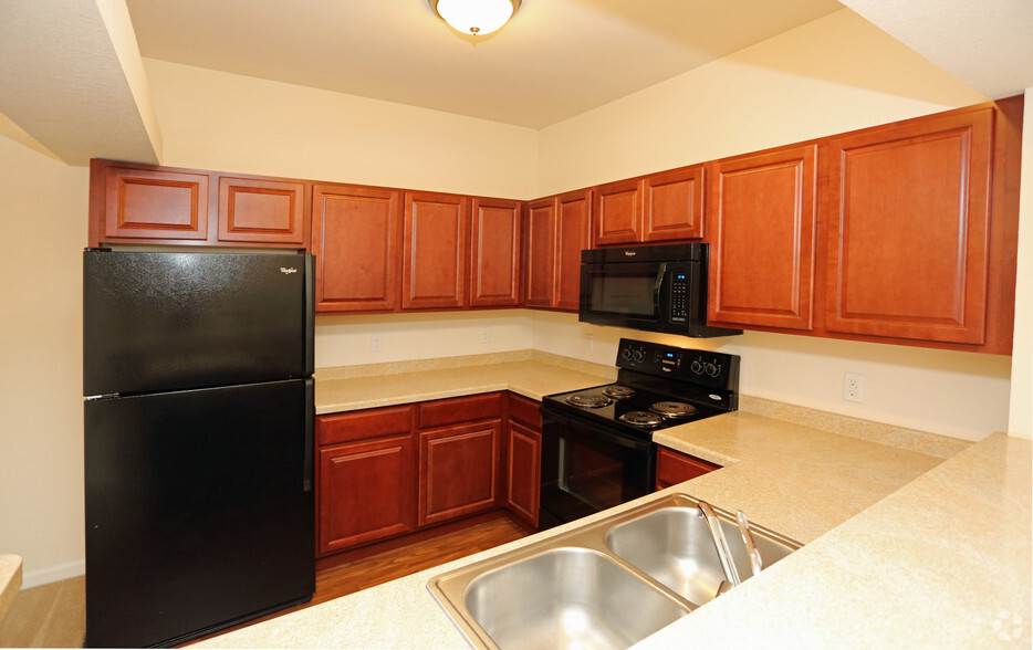 Kitchen - The Orchard Apartments