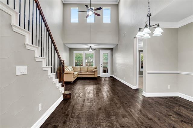 Building Photo - 4817 Bayview Dr