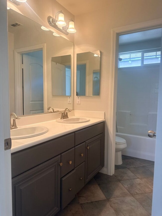 Building Photo - 5 Bedroom Harveston Home for Rent