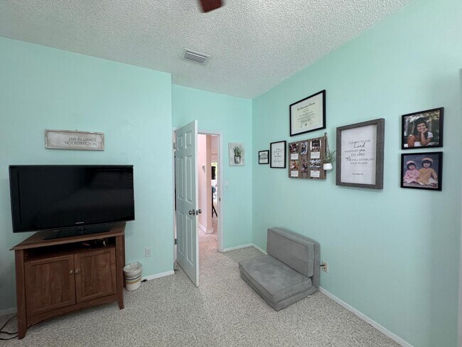 Building Photo - 4227 Marysa Dr