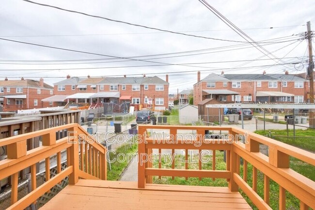 Building Photo - 2233 Graythorn Rd
