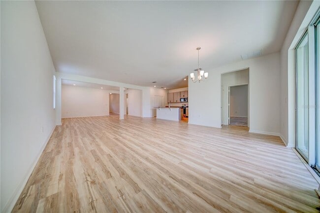 Building Photo - 16300 Winding Preserve Cir