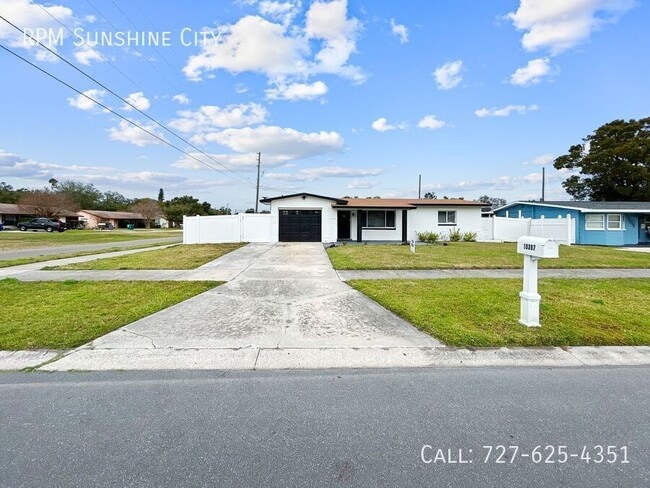 Building Photo - 10397 62nd Ter