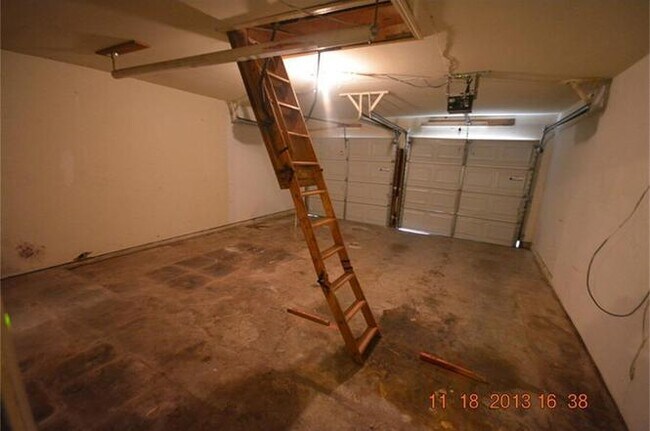 Building Photo - 1418 Hunters Park Dr