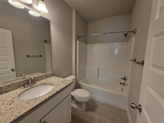 Building Photo - 6521 W Knoll View Way