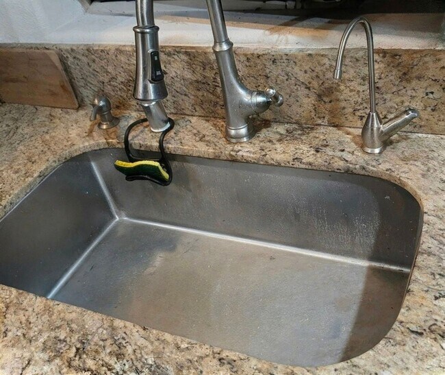 Building Photo - Spacious 4-Bedroom Corner-Lot Home w/ Smar...