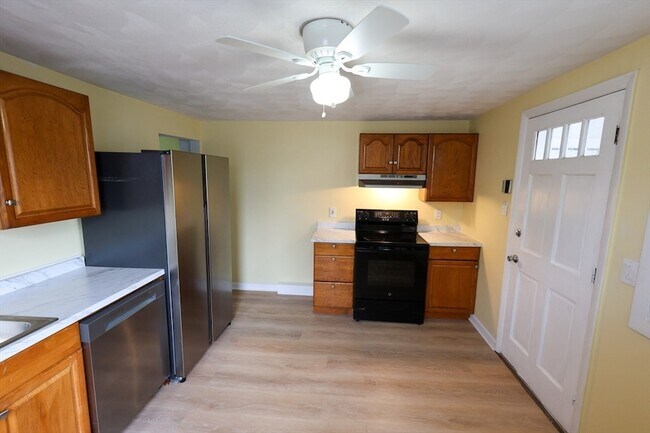 Building Photo - 60 Essex St