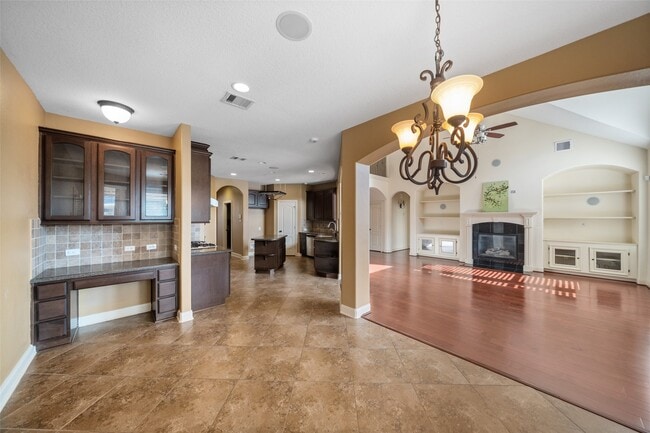 Building Photo - 14318 Red Creek Cove Ln