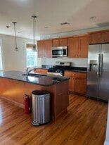 Building Photo - 8 Anoka Ave