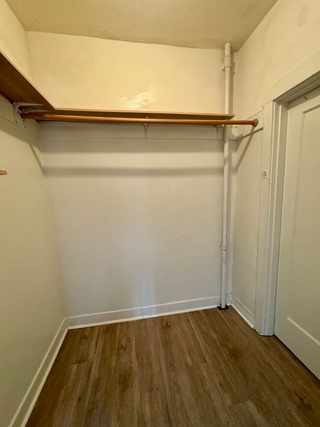 Building Photo - 780 Hayes St