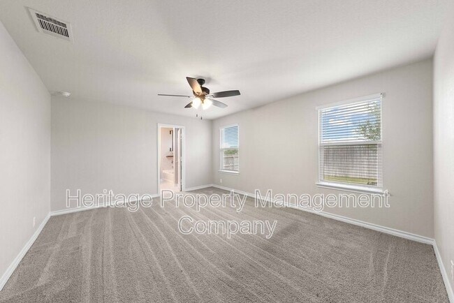 Building Photo - 148 Sage Sparrow