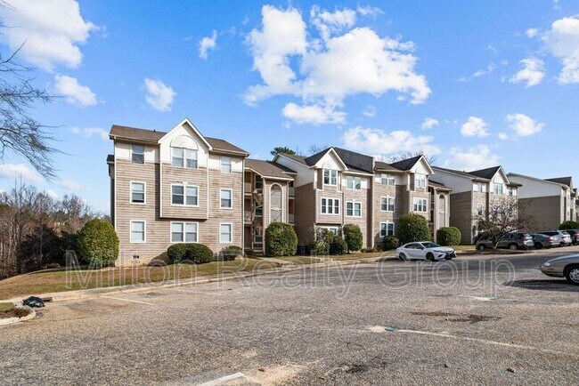 Building Photo - 6748 Willowbrook Dr