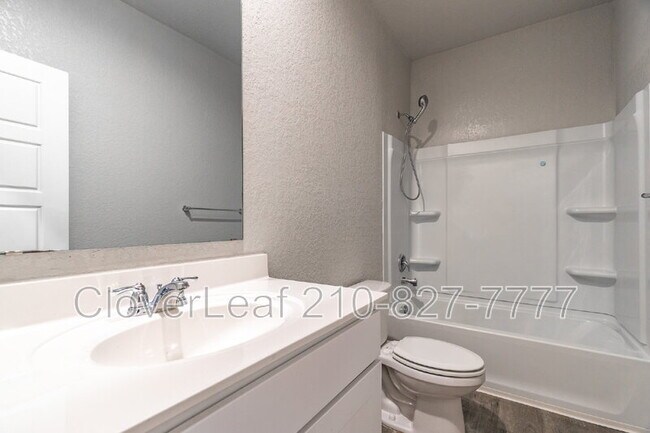 Building Photo - 7415 Marina Del Rey