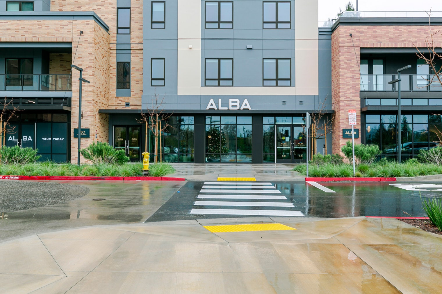 Building Photo - 350 Chastain Pl