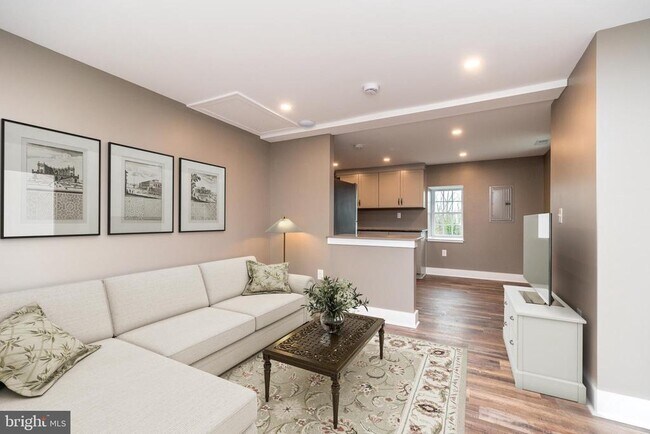 Building Photo - 4844 Old Easton Rd