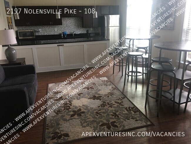 Building Photo - 2197 Nolensville Pk