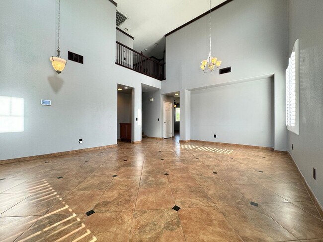 Building Photo - COMING SOON!!! 4 Bedroom/ 3 Bathroom Home ...