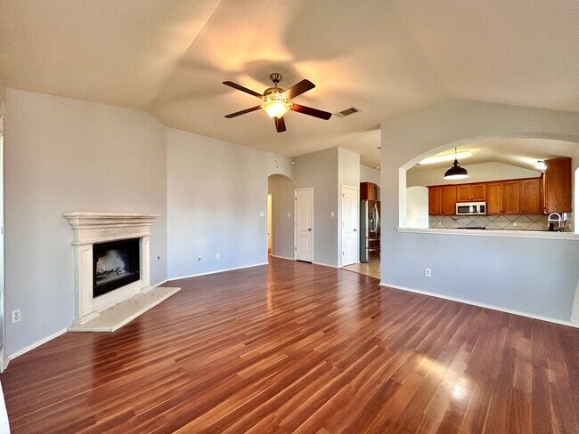 Building Photo - 1801 Rachel Ln