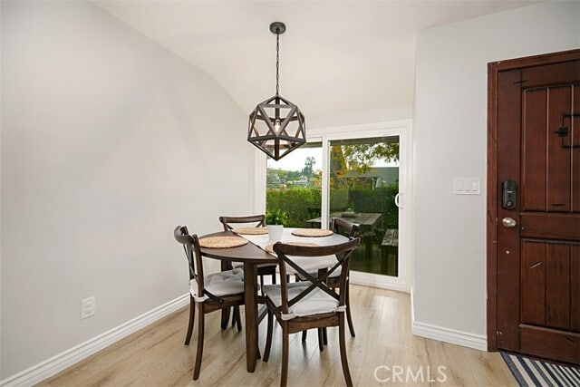 Building Photo - 967 Oriole Dr