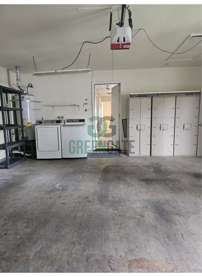 Building Photo - 1108 Cedar Creek Dr