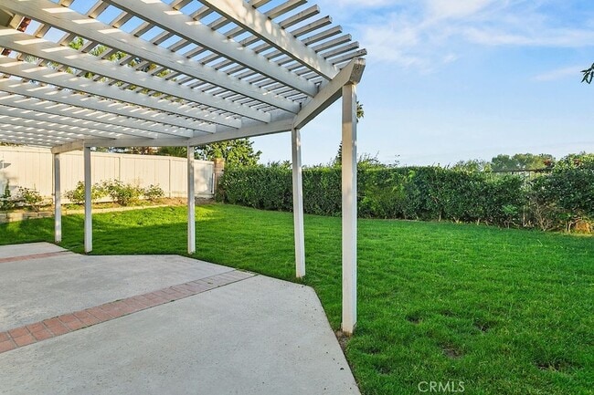 Building Photo - 24722 Via Carlos