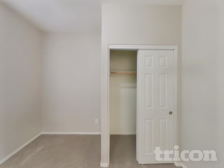 Building Photo - 3417 S Jacana Ln