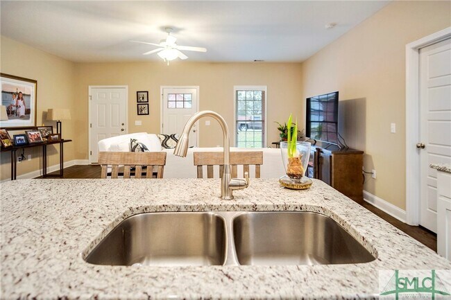 Building Photo - 107 Orchard Way