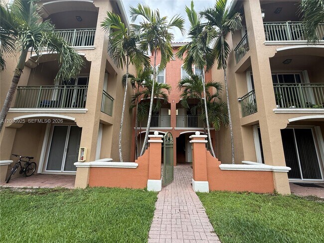 Building Photo - 6630 NW 114th Ave