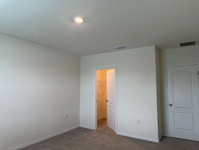 Building Photo - 2188 Tay Wes Dr