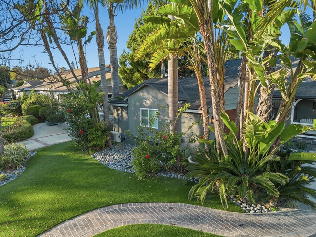 Building Photo - 12511 Landale St