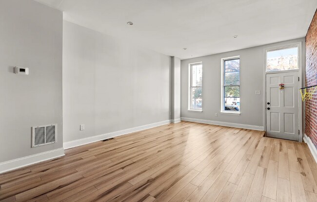 Building Photo - 41X N Collington Ave, Baltimore, MD 21231