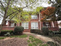 Building Photo - Elizabeth Townhome - T.R. Lawing Realty Property