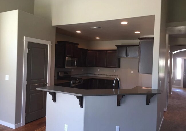Building Photo - Beautiful Spacious Home in Meridian!