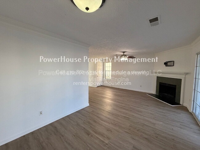 Building Photo - 3859 Meadow Creek Dr