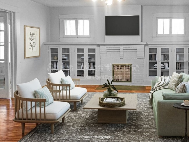 Primary Photo - 1209 E Limestone St