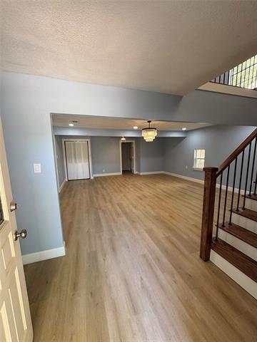 Building Photo - 721 Lexington Dr
