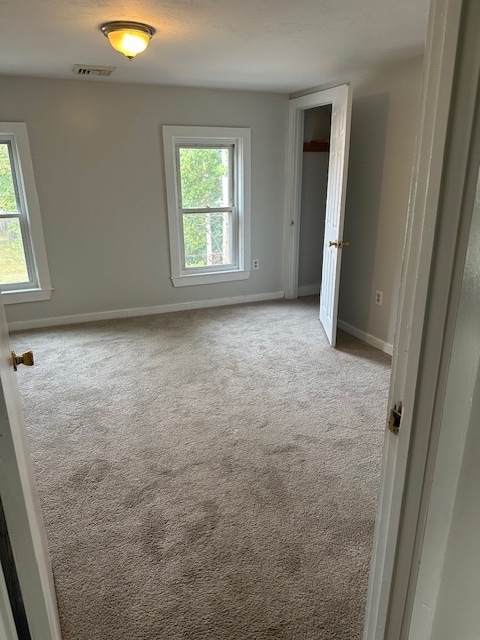 Building Photo - 31 Lyman St