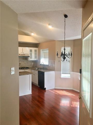 Building Photo - 1215 Spring Creek Dr
