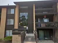 Building Photo - 6151 Knoll Wood Rd