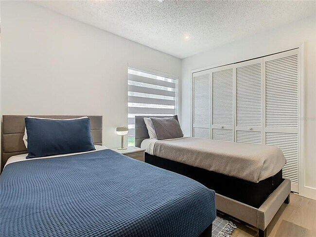 Building Photo - 1510 Chapman Oak Ct