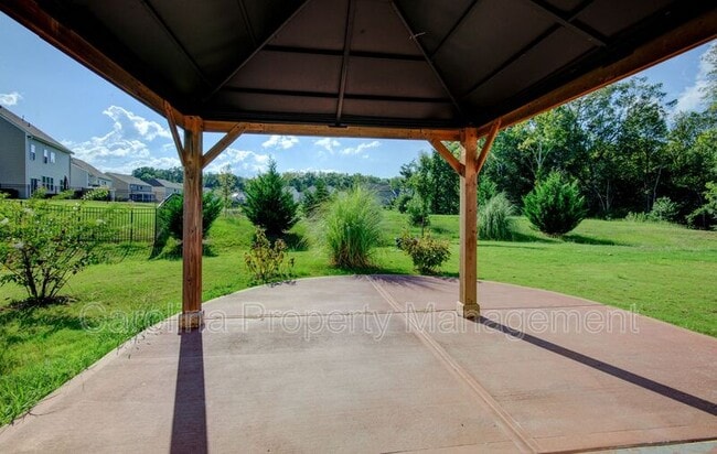 Building Photo - 16125 Hammersmith Farm Dr