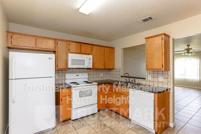 Building Photo - 3805 Wind Ct