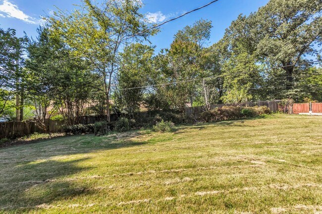 Building Photo - Newly Renovated 4-Bedroom Home in Germantown, TN