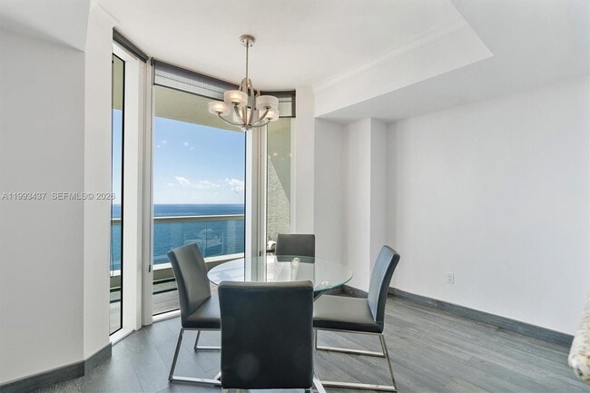 Building Photo - 17875 Collins Ave
