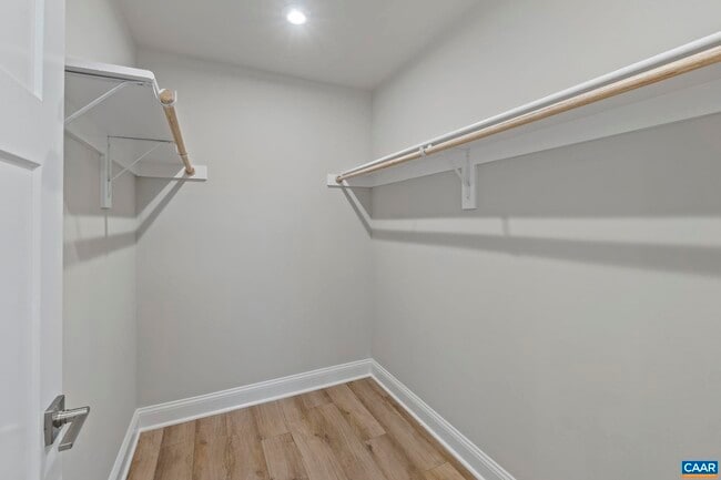 Building Photo - 5022 Lindley Pl