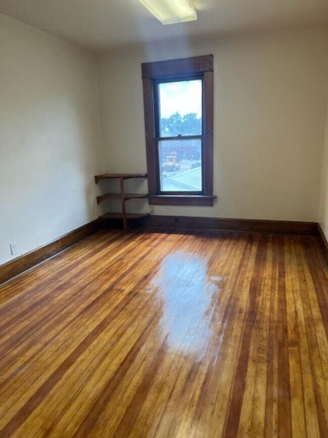 Building Photo - 1843-1845 W 3rd St