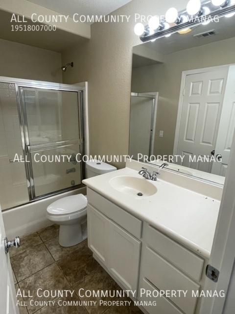 Building Photo - 2 Bedroom 2 Bathroom + Office Condo for Re...