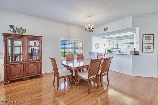 Building Photo - 14817 Laguna Dr